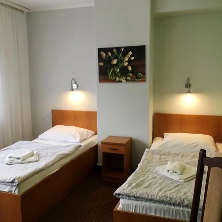 Hotel 3 Swarzędz Eksteriør bilde